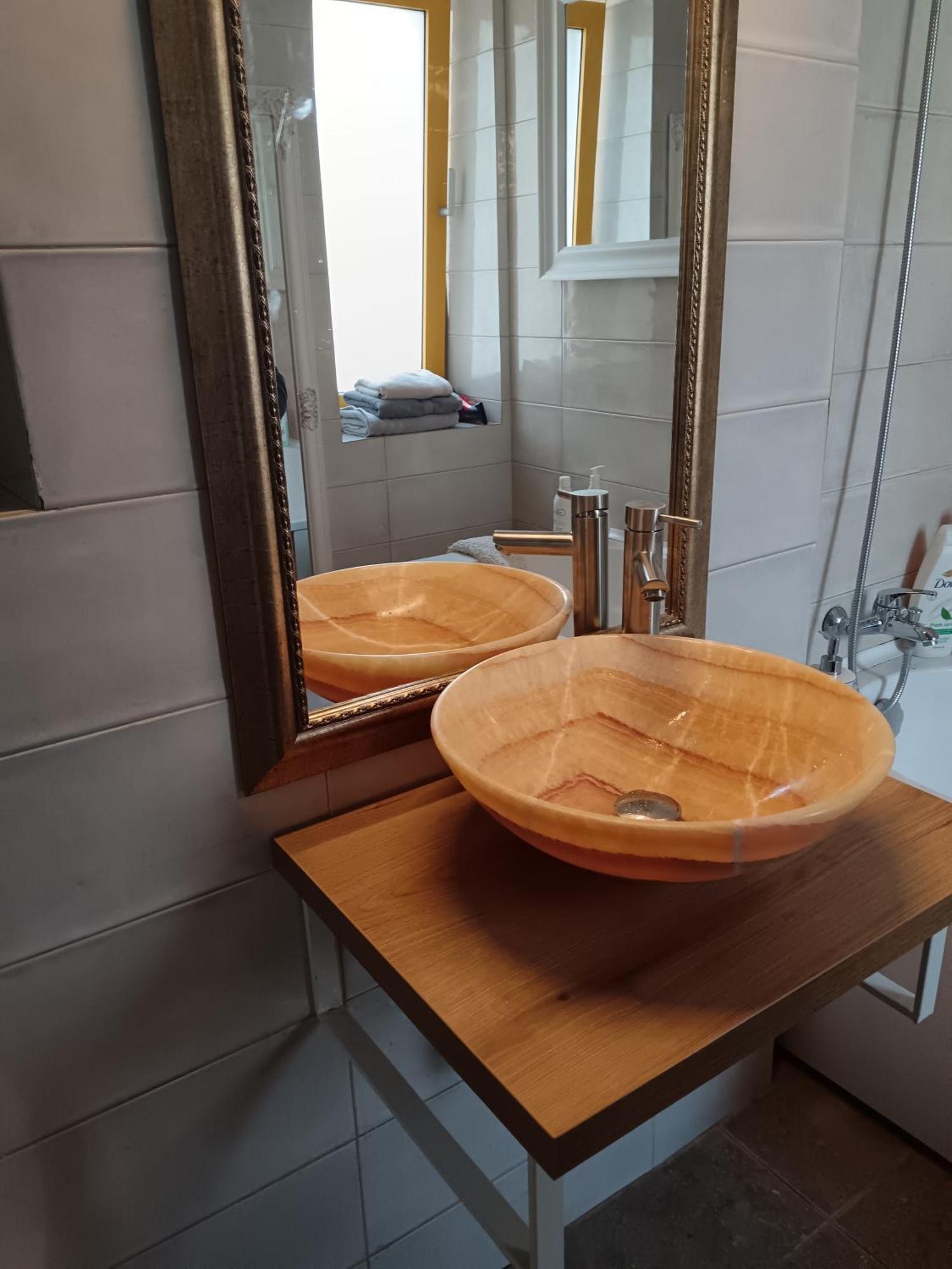 Downtown "Rendez-Vous" Luxury Apartment Bacău Екстериор снимка